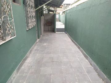 �rea externa- �rea de servi�o