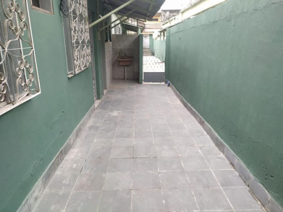 �rea externa- �rea de servi�o